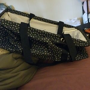 31 Deluxe utility tote
